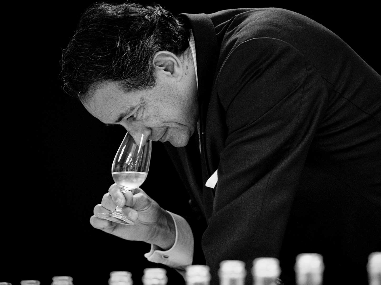 Bruno Paillard prüft die Qualität