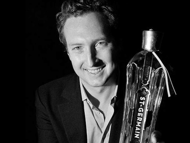 Robert J. Cooper mit »seinem« St-Germain