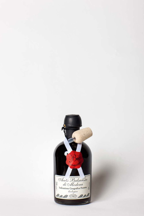 3. Bio Mengazzoli Aceto&nbsp;Balsamico di Modena: 89 PunkteAcetificio Mengazzoli€ 10,49 für 250 ml (€ 41,96/l)Säure: 6 %; Denn’s, www.denns.atDunkle Farbe, flüssig; fruchtiges, leicht mostiges Aroma; am Gaumen leicht rauchig, etwas Karamell, gute Balance.
