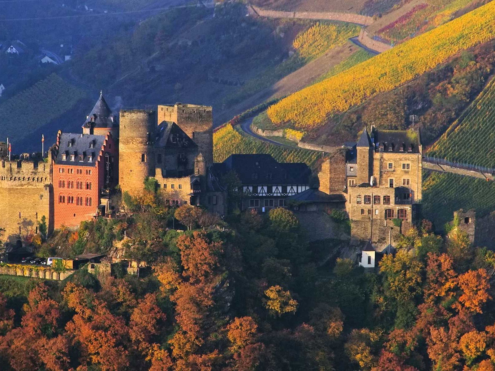 Burghotel und Restaurant »Auf Schönburg« in Oberwesel im Mittelrhein.