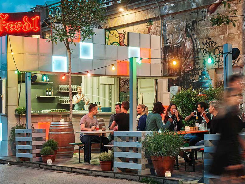 »Zum Gspritztn Ferdl« am Donaukanal