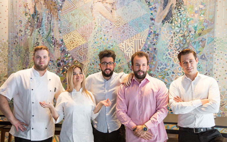 Das »CHUCHÚ«-Team: Küchenchef Christopher Uxa, Executive Chef Cathy Lemoine, Soti und Jesus Rodriguez sowie Restaurantleiter Lukas Muth (v.l.)