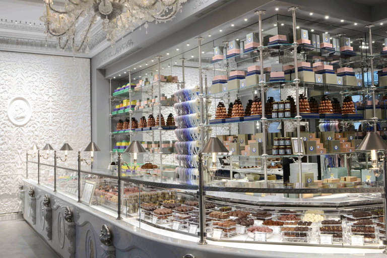 Auch eine eigenen Schokolinie gehört heute zum Ladurée-Universum: Les Marquis de Ladurée.