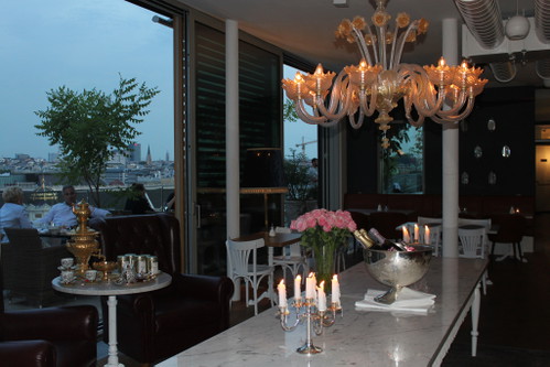 Genuss im kunstvollen Ambiente des Hotel Grand Ferdinand