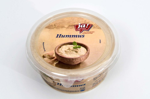 8. Ja! Natürlich. - 84 PunkteHummus, Merkur Hoher Markt€ 1,69 für 150 g (€ 11,27/kg)Schönes Gelb; etwas verhalten im Geruch mit Mais-Noten; cremige, leicht griesige Konsistenz, Kichererbsen erkennbar, etwas nach Kreuzkümmel, Zitrusnoten.