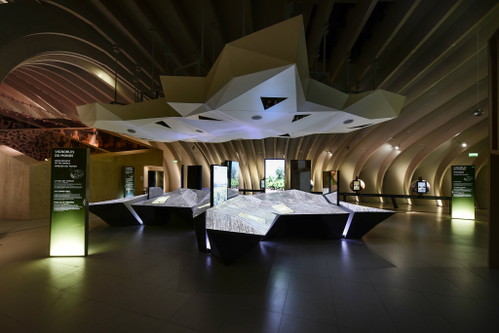 Permanente Ausstellung – Die Tafel der Terroirs