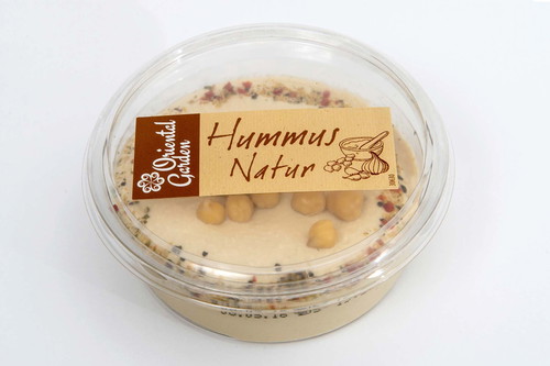 5. Oriental Garden - 86* PunkteHummus Natur, Lidl€ 1,49 für 200 g (€ 7,45/kg)Blasse Farbe; hat Tahini-Noten in der Nase; fein püriert, erinnert etwas an Mayo, säuerlicher Geschmack, mit Knoblauchstücken, intensive Würze.