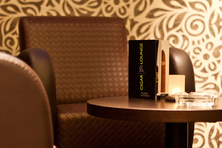 Zigarrenlounge im «Se7en Oceans»