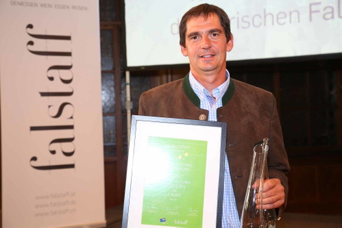 Der zweite Platz geht mit dem Grüner Veltliner Classic 2015 an Harald Ernst.