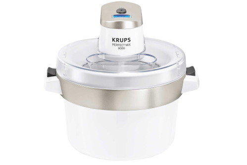 Platz 1: Krups Venise G VS2-41 – Die WundermaschineÜberraschungssieger ohne Kompressor: Eiskonsistenz nach nur wenigen Minuten; perfekt cremig (aber nicht fest) nach 40 Minuten. Leise. Sehr kompaktes Design: An die Schüssel werden die restlichen Teile aufgesteckt. Großes Fassungsvermögen (1 l), daher großes Tiefkühlfach nötig. Minus: Öffnung ohne Deckel. Gesehen für 62,99 EuroHandling/Design: 4Zubereitung: 5Reinigung: 3,7Geschmack: 4,4GESAMT: 17,1 von 20 möglichen Punkten