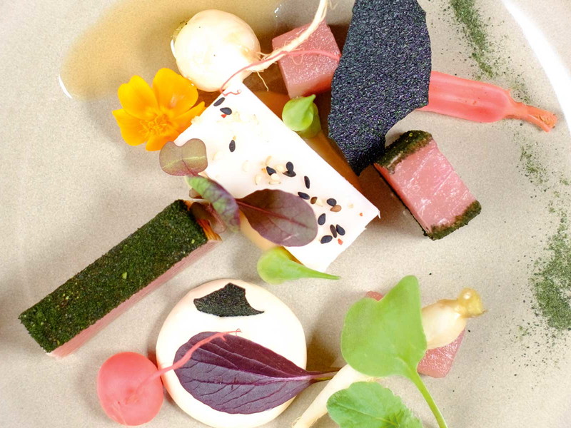 Exzentrisches Styling, grandiose Küche von Alexander Mayer.