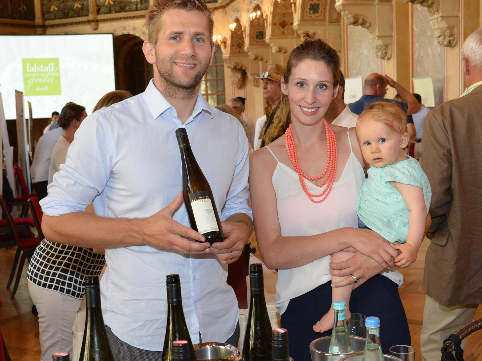 Winzer Markus Huber mit Familie
