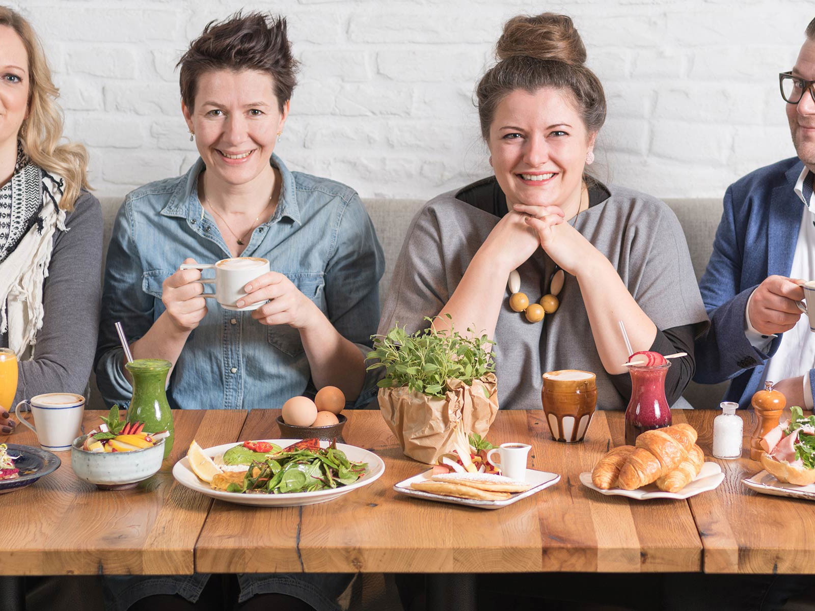 Das Autoren-Team (v.l.): Barbara Haider, Dani Terbu, Antonia Kögl und Benedikt Steinle.
