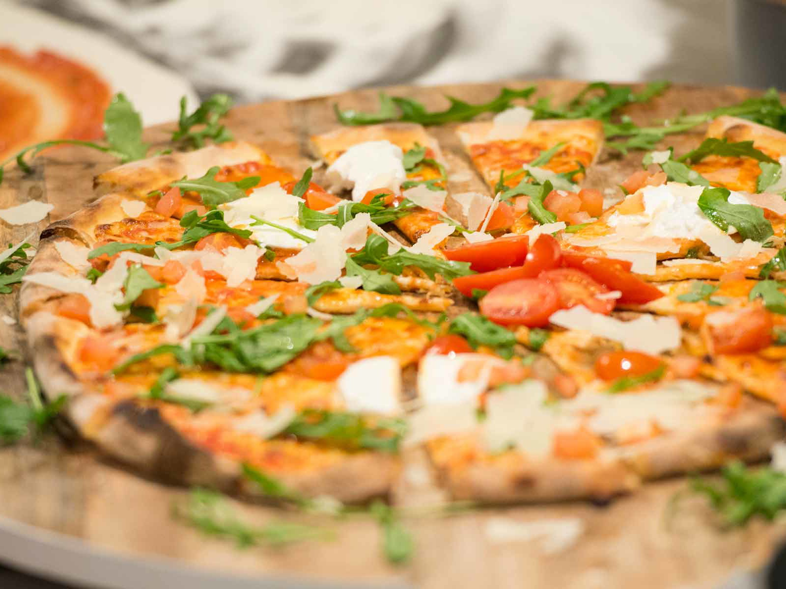 Diese Pizza ist nur eine der vielen Kreationen von »La Stazione» in Dübendorf.