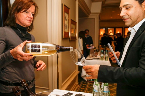 Champagne Louis de Sacy.