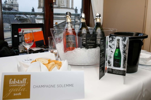 Champagne Solemmne.
