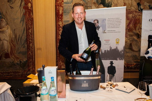 Champagne Charles Heidsieck.