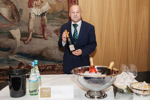 Chamgne Pascal Doquet.