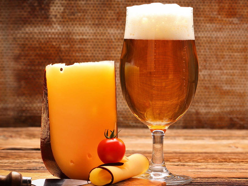Im Doppel interessanter: Bier und Käse.