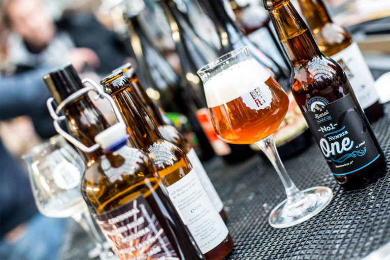 Während der Vienna Beer Week kann man sich durch viele verschiedene Biere kosten – zum Beispiel bei der Bierverkostung inklusive 6-gängigem Menü oder beim Bier &amp; Musikquiz.