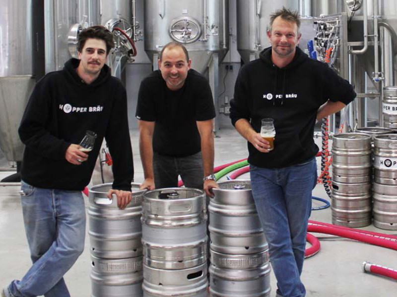 Die Männer hinter Hopper Bräu: Sascha Bruns, Tim Becker und Tim Großkurth.