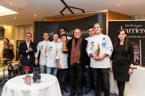 Heimo Jessenko, Heinz Winkler, Alexandra Gorsche mit den Finalisten.