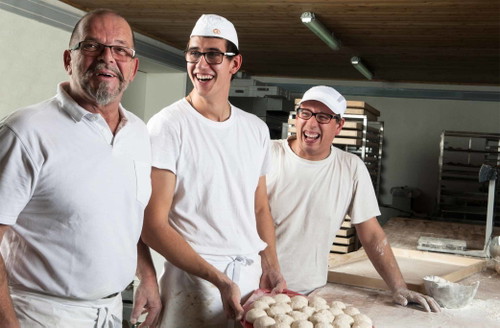 Der Bäckermeister und sein Team