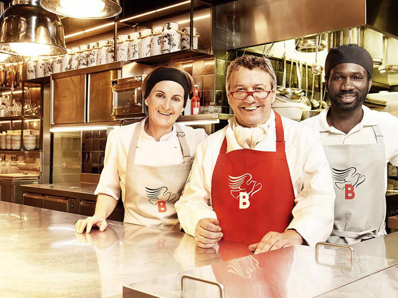 Harry Brunner mit seinem Küchenteam