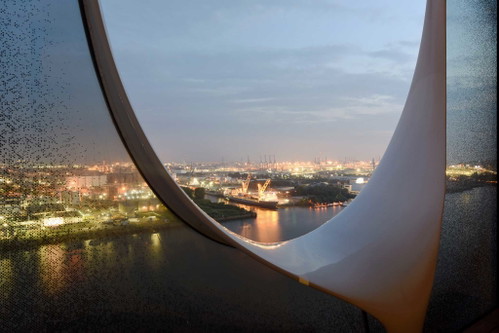 Vom Balkon der Eigner-Suite hat man einen 270-Grad-Ausblick.