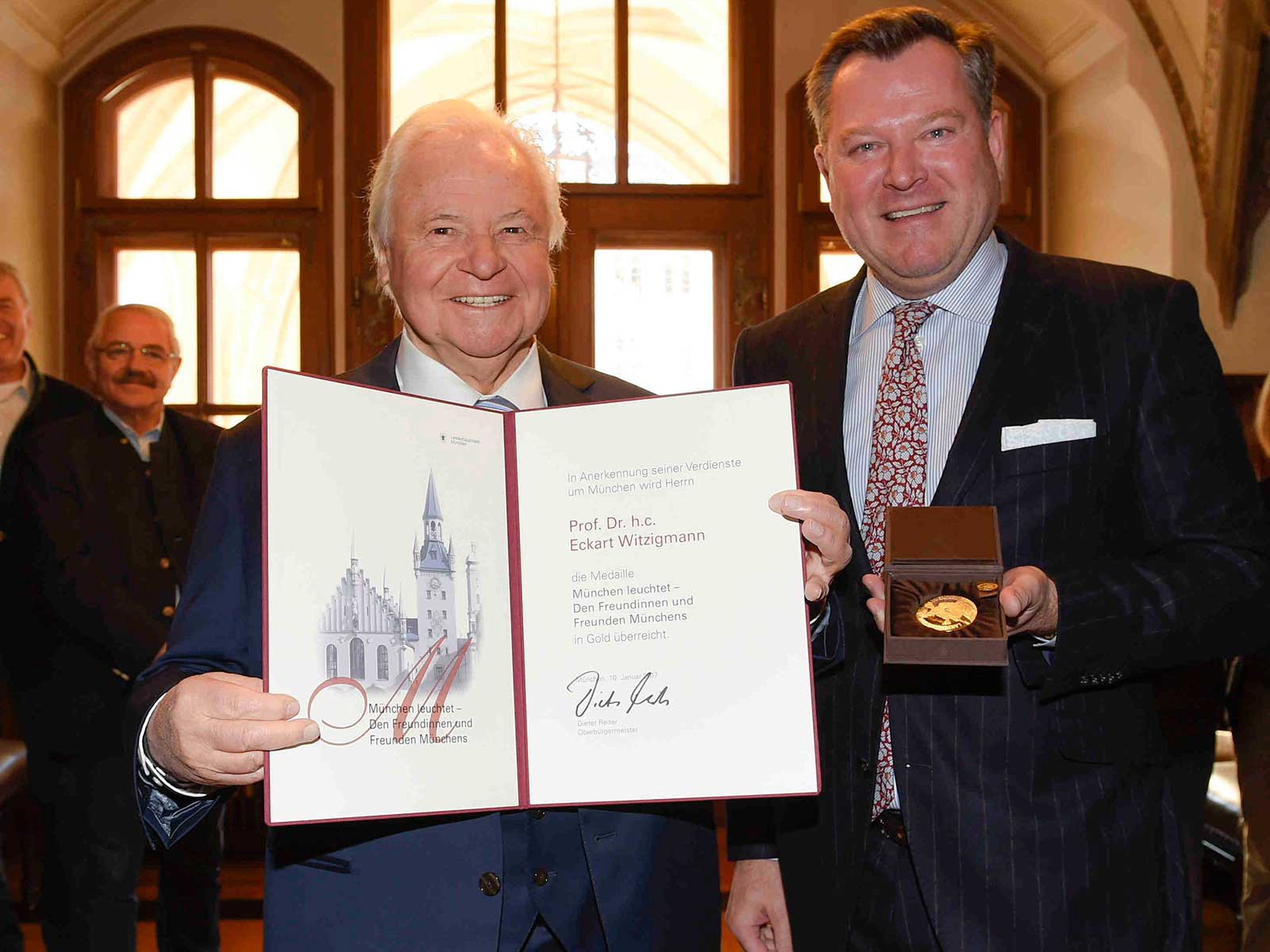 Eckart Witzigmann mit Bürgermeister Josef Schmid.