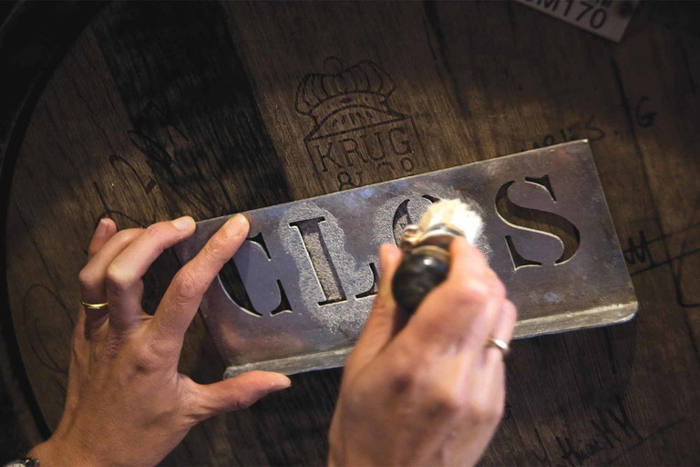 Der Clos du Mesnil wird ausschliesslich aus Chardonnay-Trauben gekeltert.