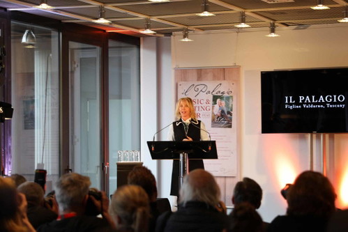 Stings Ehefrau Trudie Styler wurde eben in Berlin für ihren neuesten Film «Freak Show» geehrt. Am Sonntag rührte sie auf der ProWein die Werbetrommel für ihr toskanisches Weingut.
