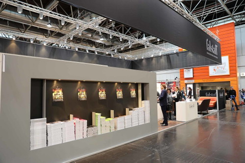 Der Falstaff-Stand kurz vor der Eröffnung.