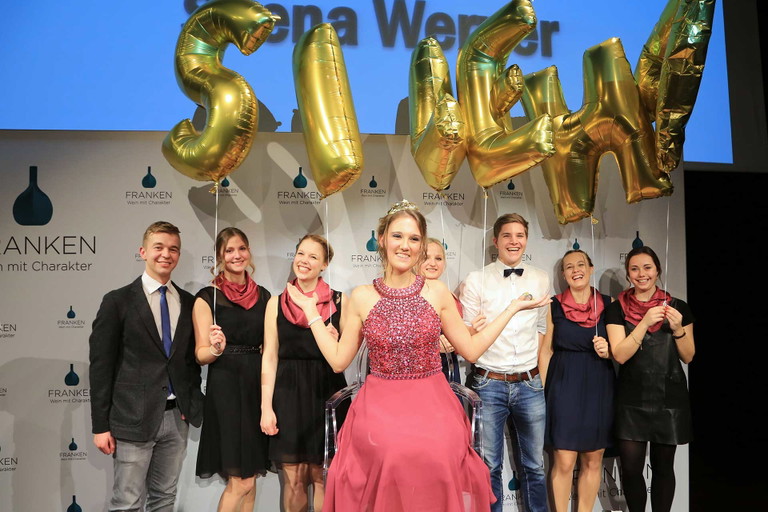 Silena Werner freut sich über ihren Sieg.