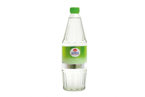 Frankenbrunnen, Silvana Quelle – Mineralwasser Bewertung: 4&nbsp;WassertropfenFrische Nase und verhaltene Aromen. Wirkt sauber, erfrischend, mild und mineralisch. Es ist zart kalkig und hat fast pfeffrige Noten. Ein ausbalanciertes Wasser mit guter Spannung. Dieses Wasser hat eine Gesamtmineralisierung von 835&nbsp;mg/l.&nbsp;ca. CHF 0,65/l, Deutschland,&nbsp;www.frankenbrunnen.de