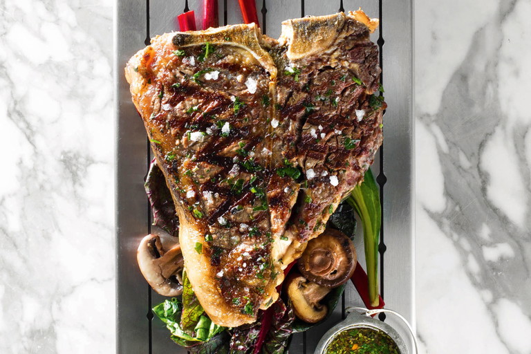 Argentinisches Steak mit Chimichurri-Sauce im «Four Seasons» in Buenos Aires.