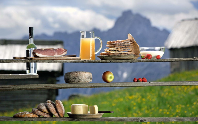 Im Feinkostladen Südtirol trifft Naturverbundenheit auf Qualitätsbewusstsein. 