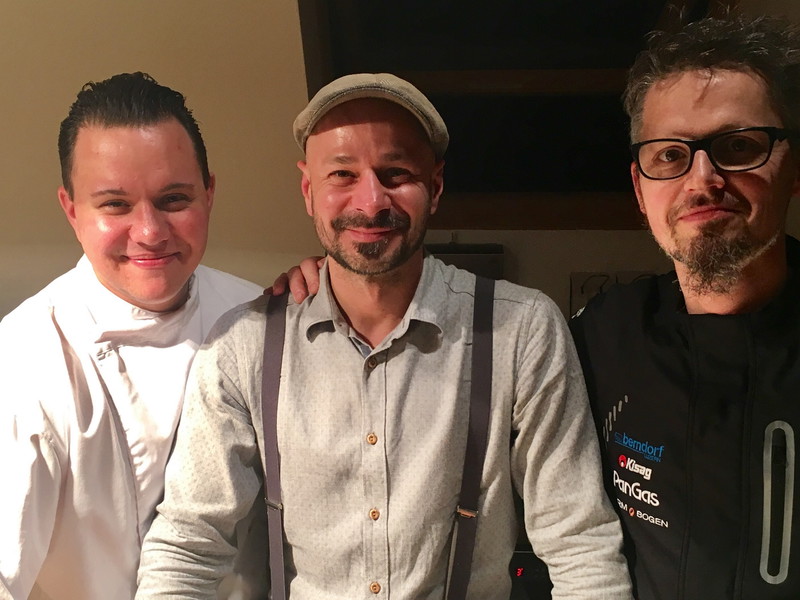 Dominik Hayduck, Andreas Gugumuck und Rolf Caviezel wagten sich an dieses Experiment.