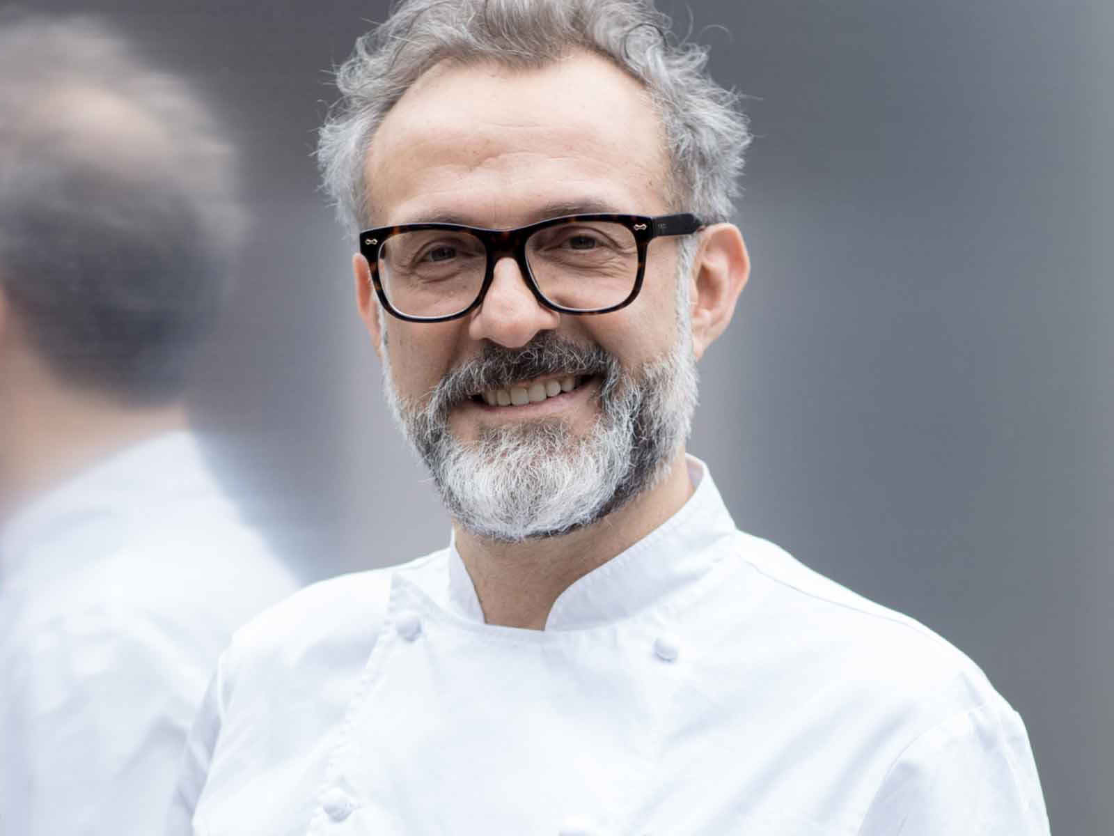 Massimo Bottura vor dem »Steirereck«
