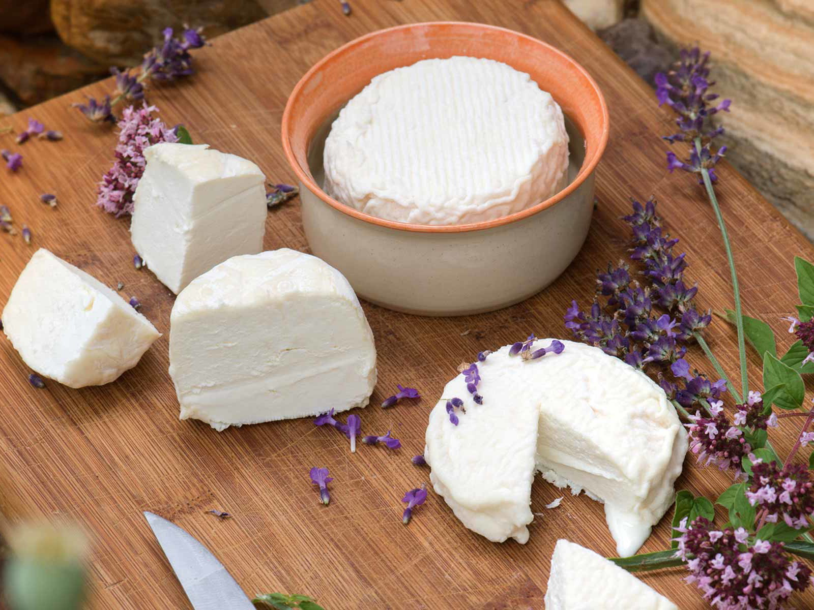 In Kärnten haben seit jeher auch Ziegen- und Schafkäse Tradition.