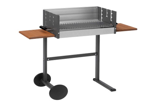 Grill-Meister: Was wären sommerliche Tem-peraturen ohne Barbecue? Der «Dancook 5300 Boxgrill» ist ein moderner Allrounder mit vielen praktischen Eigenschaften: ein großer Rost, viel Platz für Zubehör und dank der Räder leicht umplatzierbar. CHF 117,-; www.connox.ch