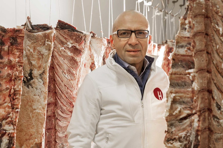 Dry-aged-Pionier Manfred&nbsp;Höllerschmid: Reifung unter kontrollierten Luftbedingungen.