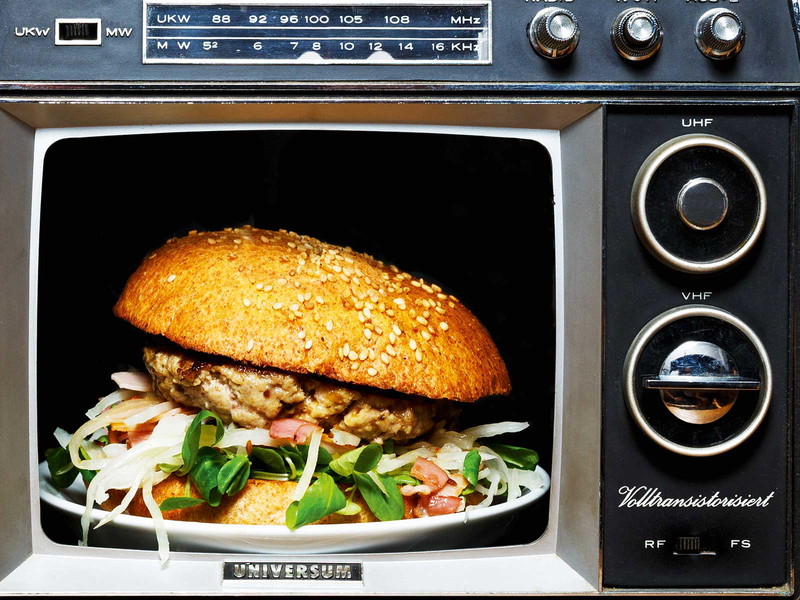 »Burger killed the radio star« im Lokal »Die Burgermacher«.