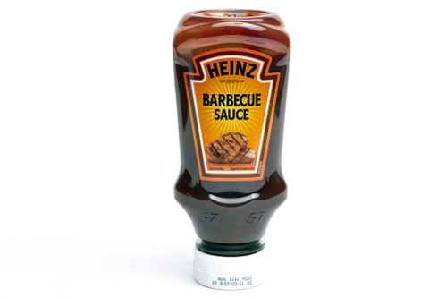  7. Platz: Heinz (ex aequo)&nbsp;Barbecue SauceFlasche ca. € 1,79/220ml (Literpreis: € 8,14),&nbsp;u. a. Edeka, TengelmannOptisch einwandfreie Barbecue-Sauce, Zwiebelstückchen sind erkennbar. In der Nase rauchig-sauer. Passt. Im Mund ein wenig zu viel Zucker, dafür wenig Aroma oder Gewürze. Der Eindruck insgesamt: etwas eindimensional.