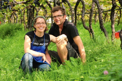 Marlies und Martin Abraham lieben, was sie tun: »Jede Flasche Wein ist immer auch ein Stück von uns selbst.«