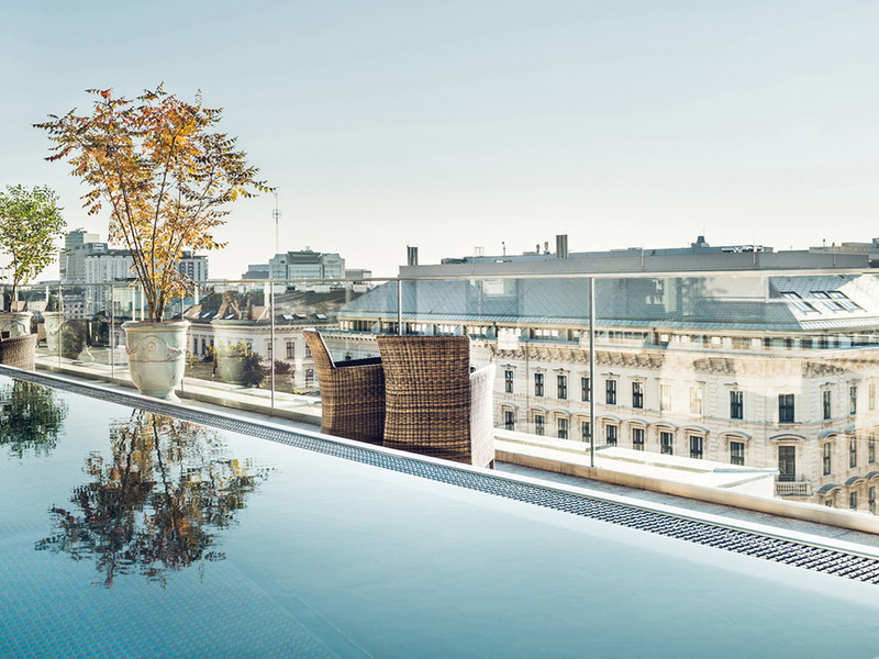 Im Hotel Grand Ferdinand gibt es jeden Sonntag feine Grillspezialitäten hoch über den Dächern Wiens.