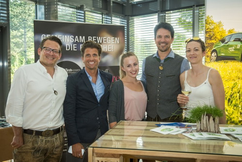 Dir. Rainer Ogrinigg (Gut Pössnitzberg), Mag. Hannes Zeichen, Mitarbeiterin E-Steiermark, DI Paul Wels und Nicole Bütow.