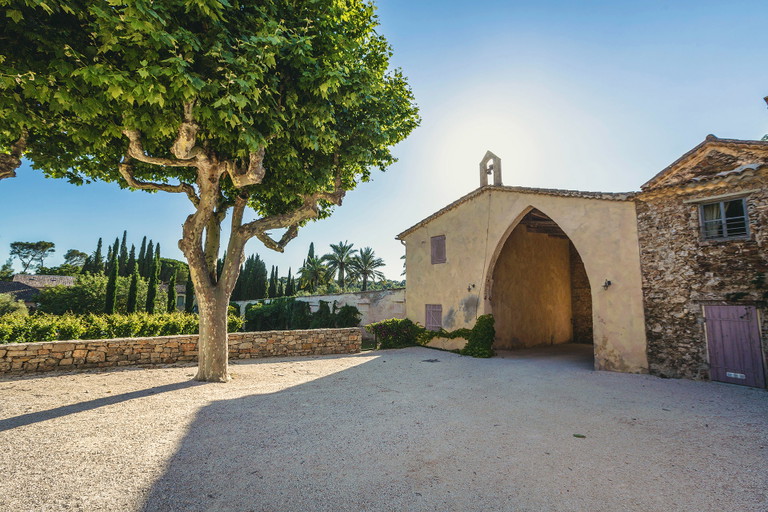 Clos Mireille gehört zu Domaines Ott, einem der bekanntesten Roséproduzenten der Provence. 