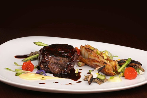 Das ausgezeichnete argentinische Beef wird auch im »Park Hyatt« zelebriert.