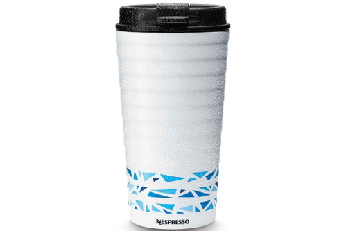 Cafe-DesignIced-Coffee-Genuss zum Mit­nehmen: Der coole Take-away-Becher "Touch" von Nespresso in der limitierten Sommer-Edition hält Ihre Drinks auch an heissenTagen angenehm kühl. Infos unter www.nespresso.com&nbsp;